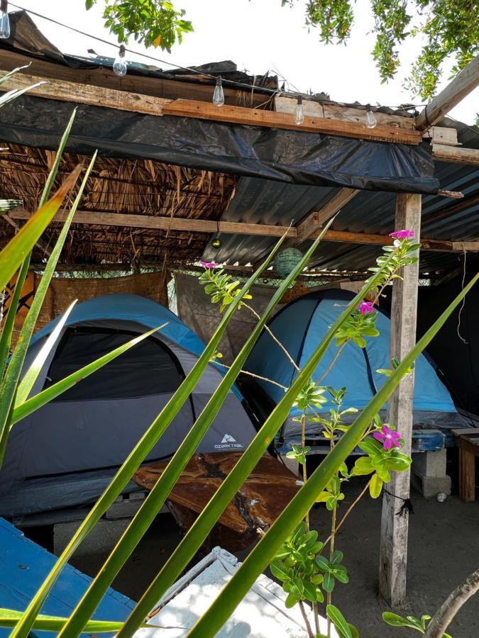 Casa De Los Santos Camping Y Eco Cabanas Isola Holbox Esterno foto